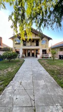 Building Photo - 2631 Huron St