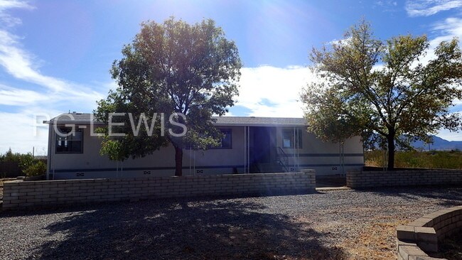 Building Photo - 3010 S Moson Rd