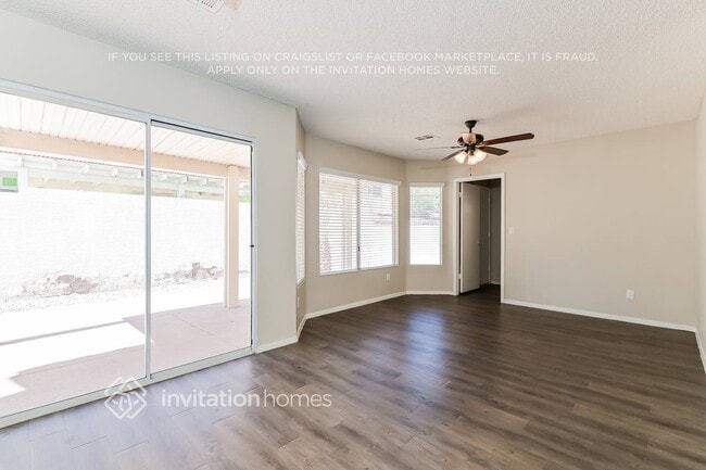 Building Photo - 2872 Palleta Dr