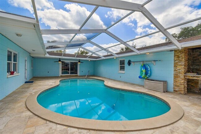 Foto del edificio - 1302 Brandonwood Dr