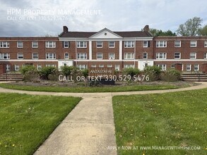 Building Photo - 20865 Chagrin Blvd