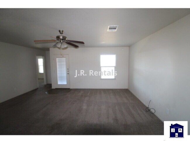 Foto del edificio - 2813 Settlement Rd, Copperas Cove, TX 76522