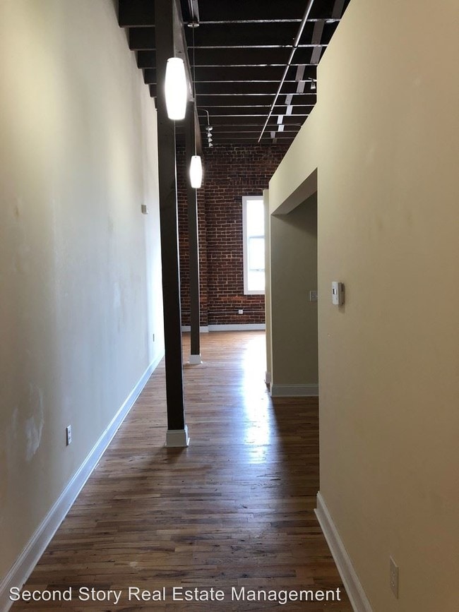 Foto del edificio - 232 E 11th St