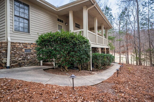 Building Photo - 11468 Club Dr