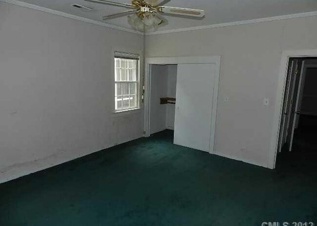 Building Photo - 131 Glendale Ave SE