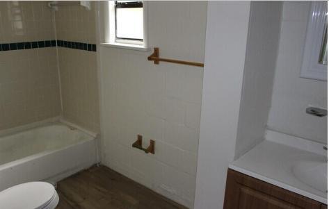 Photo - 637 NE Waldo Rd Apartment