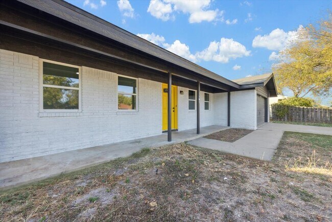 Building Photo - 1505 Conder St