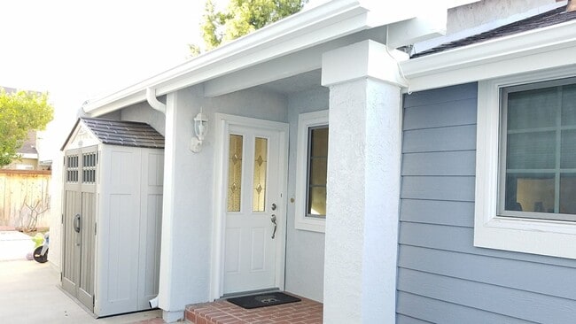 Photo - Beautiful 2 Bedroom Home in Irvine