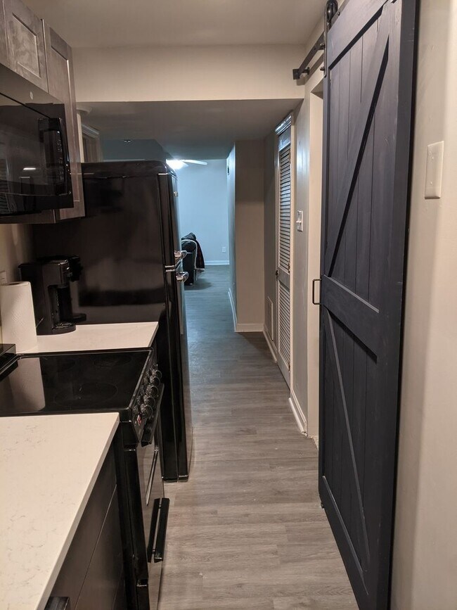 Foto del edificio - 2713 Fort Baker Dr SE