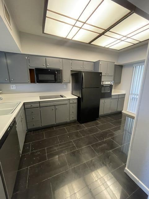 Foto del edificio - 277 E Alejo Rd