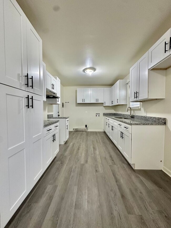 Building Photo - 2632 Raney St