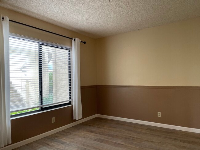 Second Bedroom - 4800 Sawyer Ave