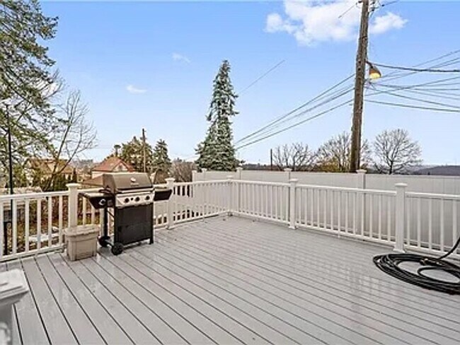 Foto del edificio - 239 The Blvd