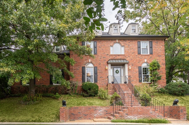 Photo - 60 Ravenwood Hills Cir House