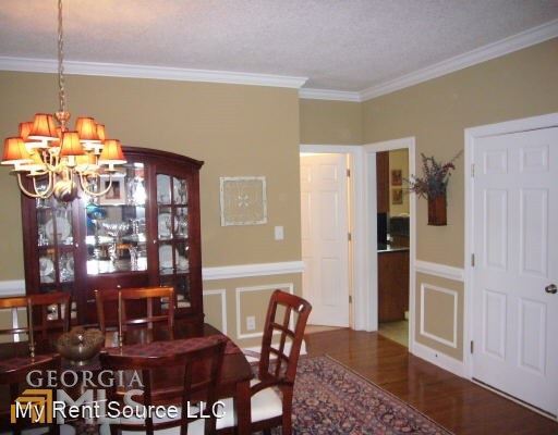 Building Photo - 4 br, 2.5 bath House - 44 Vaux Way
