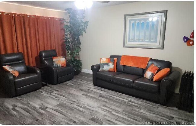 Foto del edificio - 20742 NW 41st Ave