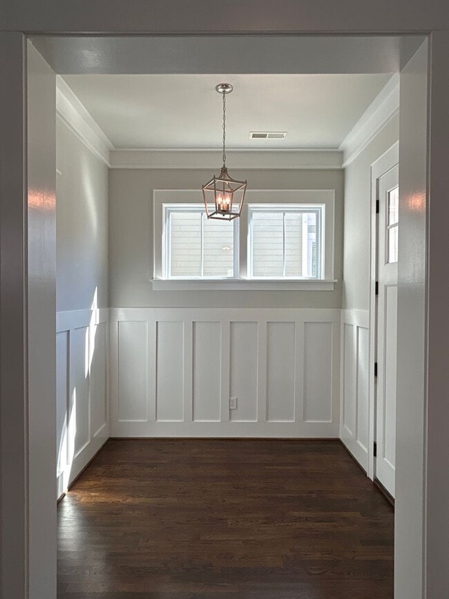 Building Photo - Beautiful Home in Riverwalk community in R...