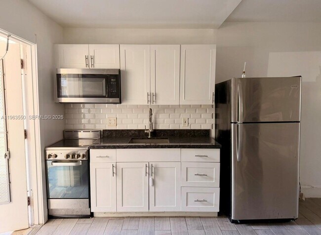 Foto del edificio - 3515 Van Buren St