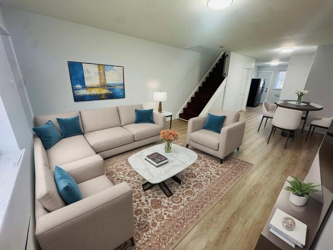 Photo - 946 Farson St Apartment