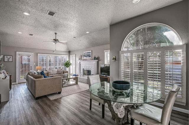 Foto del edificio - 1735 Parkwood Dr