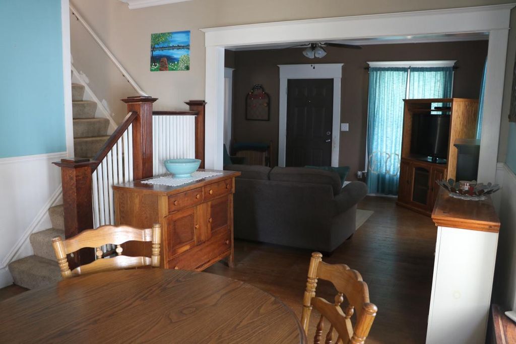 944 Chatham St NW, Grand Rapids, MI 49504 House Rental in Grand