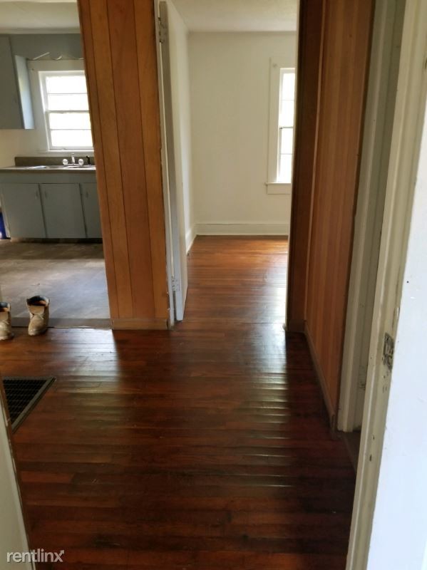 Building Photo - 2 br, 1 bath House - 516 Hickory Ave