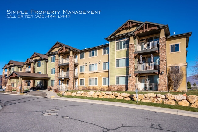Building Photo - Luxury Condo with Stunning Views