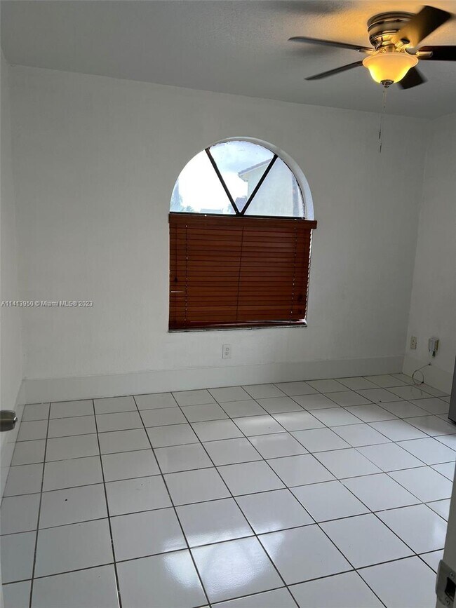 Foto del edificio - 15340 SW 56th Terrace