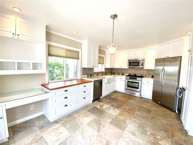 Building Photo - 26854 Vista Del Mar