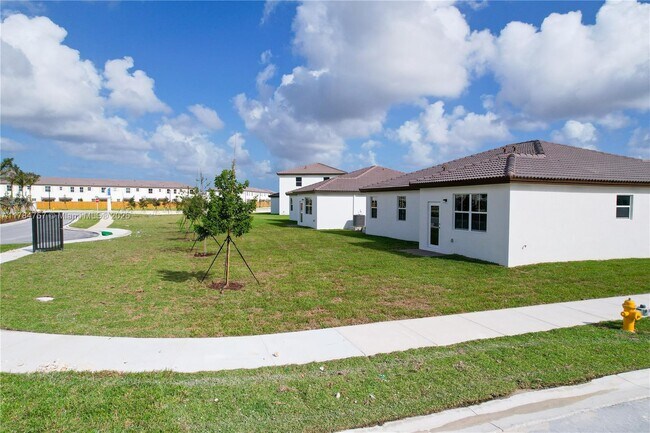 Foto del edificio - 2305 SE 29th St