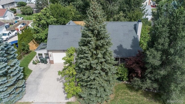 Building Photo - 3930 Dunning Rd