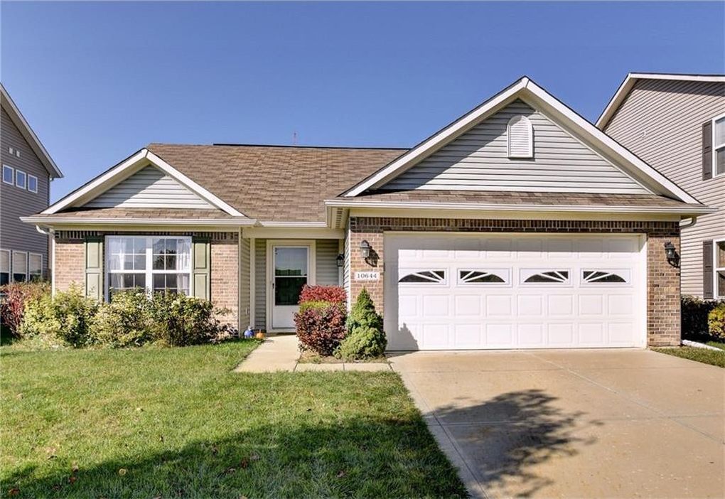 Primary Photo - 10644 Brighton Knoll Pky N