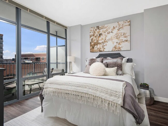 Foto del edificio - 1260 W Madison St
