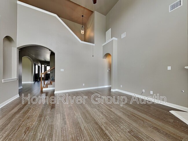 Foto del edificio - 2917 Rambling Creek Ln