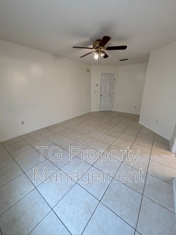 Foto del edificio - 5374 Lacy Jane Way