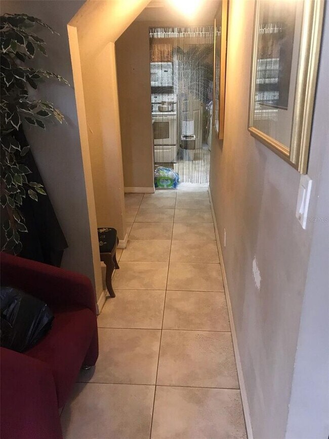 Foto del edificio - Cozy 4 bedroom end unit | Pet friendly!! | Central Sarasota near downtown and beaches