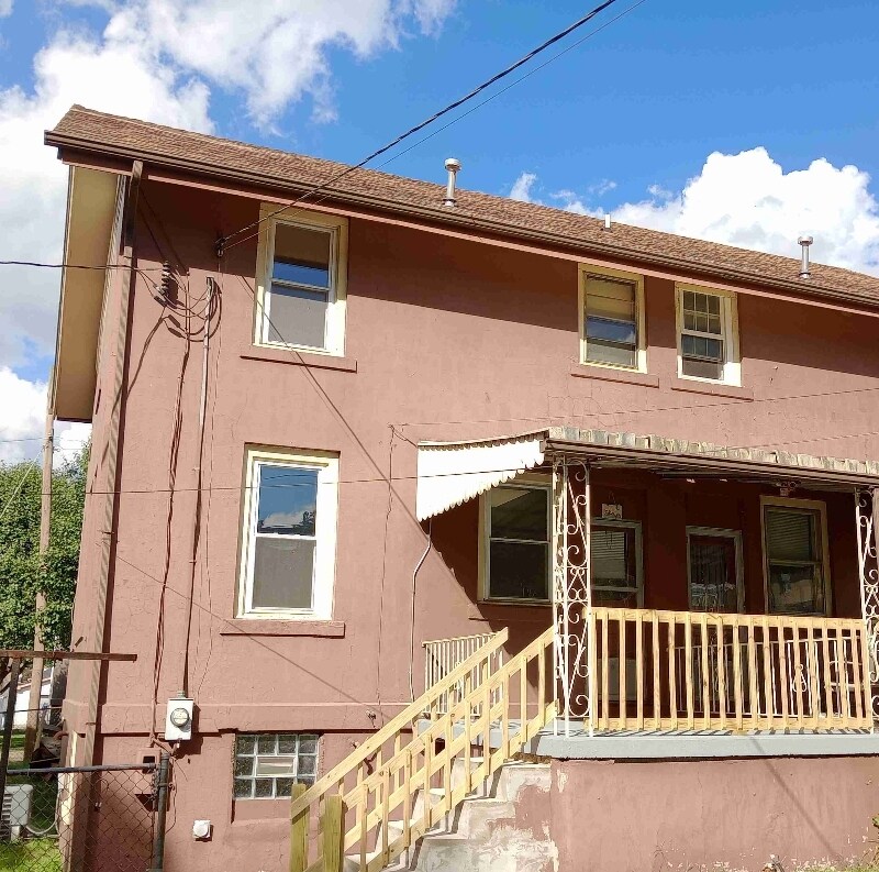 11 4th St, Beech Bottom, WV 26030 House Rental in Beech Bottom, WV