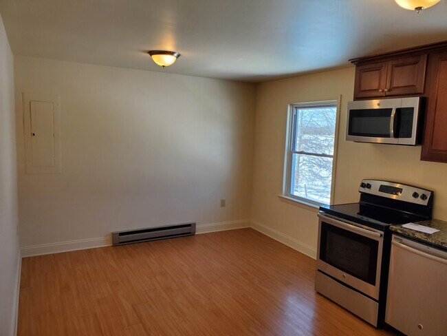Cocina comedor - 35 Princeton Ave