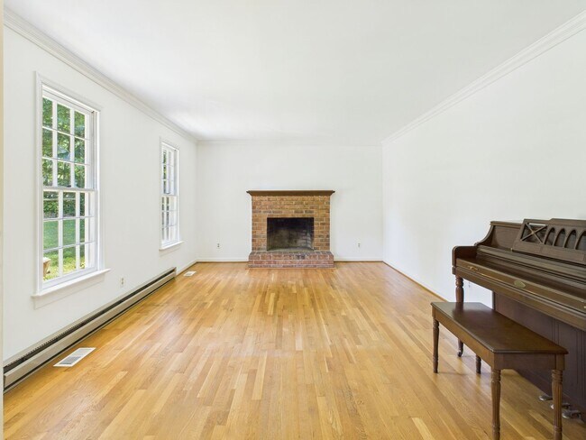 Foto del edificio - 10202 Seacliff Ln
