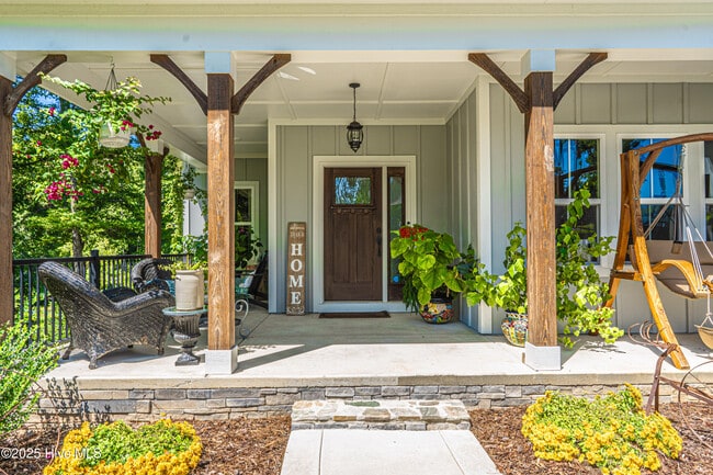Building Photo - 551 Herons Brook Dr
