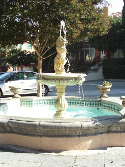 Foto del edificio - 5 Crivelli Aisle