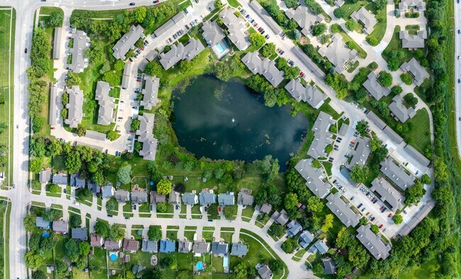 Foto del edificio - Fountains Apartments