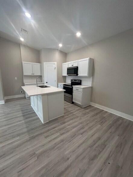 Foto del edificio - 12948 E Blake St