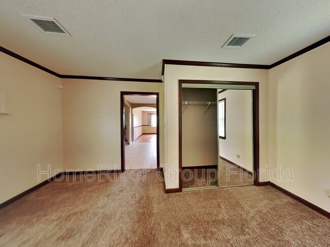 Building Photo - 3201 Penifield Dr