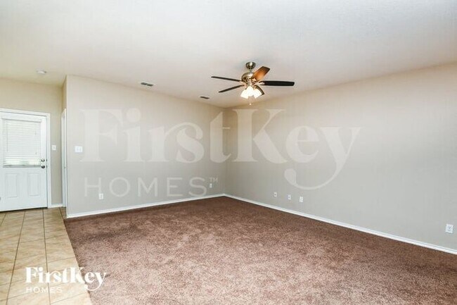 Foto del edificio - 5152 Grayson Ridge Dr