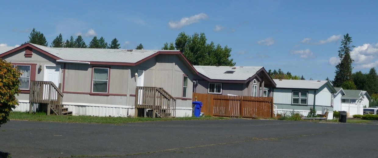 Foto del edificio - Country Meadow Estates