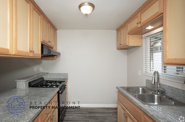 Building Photo - 11037 Ferina St.