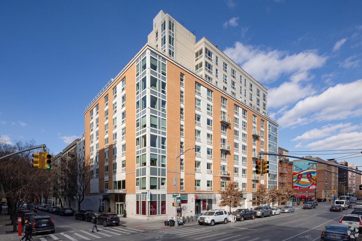Foto principal - Livmor Condominium