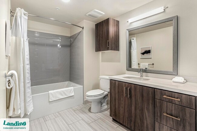 Foto del edificio - 480 N Orange Ave