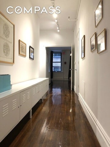 Foto del edificio - 4 W 22nd St